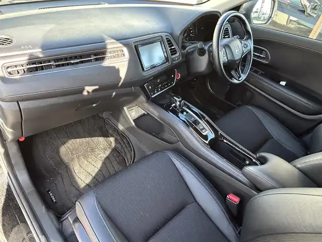 ホンダ ヴェゼル ハイブリッド Z ホンダセンシング 福島県 2019(令1)年 4.7万km クリスタルブラックパール ワンオーナー/純正ナビ/フルセグＴＶ/ＣＤ/ＤＶＤ/ＦＭ・ＡＭ/レーンアシスト/クルコン追従有/バックカメラ/シートヒーター/ハーフレザーシート/ドラレコ/ＥＴＣ/ＬＥＤライト/純正フロアマット/ドアバイザー/デュアルエアコン