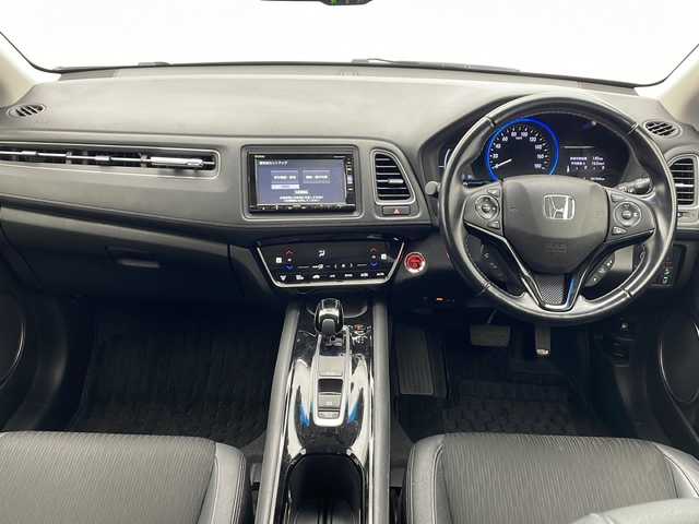 ホンダ ヴェゼル ハイブリッド Z ホンダセンシング 千葉県 2019(令1)年 6.1万km クリスタルブラックパール 純正ナビ/　CD/DVD/Bluetooth/フルセグTV/ホンダセンシング/レーダークルーズコントロール/レーンキープアシスト/衝突軽減ブレーキ/オートライト/ルーフレール/ビルトインETC/前方ドラレコ/前席シートヒーター/ハーフレザーシート/LEDライト/社外アルミホイール/パドルシフト/社外アルミホイール/バックカメラ/フロアマット