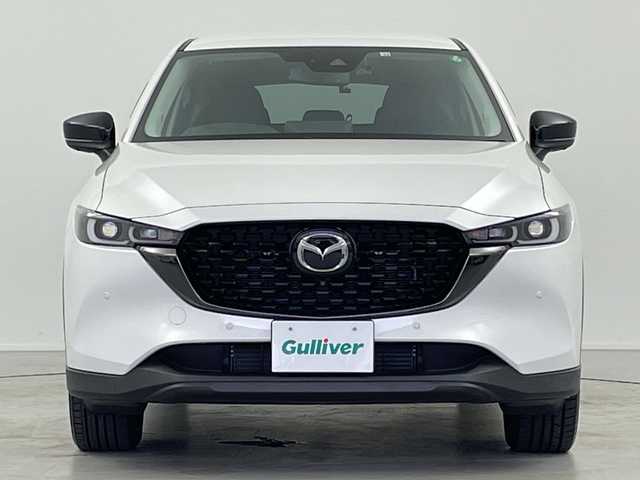 マツダ ＣＸ－５ XD ブラックトーンエディション 岐阜県 2022(令4)年 1.4万km ロジウムホワイトプレミアムメタリック 純正SDナビゲーション/Bluetooth/USB/AppleCarPlay /フルセグテレビ/FM AM/革巻きステアリング/ステアリングリモコン/パドルシフト/ステアリングヒーター/ハーフレザーシート/パワーシート(D席)/シートヒーター(D/N席)/全周囲カメラ/レーダークルーズコントロール/トラクションコントロール/コーナーセンサー/車線逸脱警報システム/速度標識警報/ドライバーアテンションアラート/車間認知支援システム/車線逸脱警報システム/ブラインドスポットビューモニター/レーンキープアシストシステム/衝突被害軽減ブレーキ