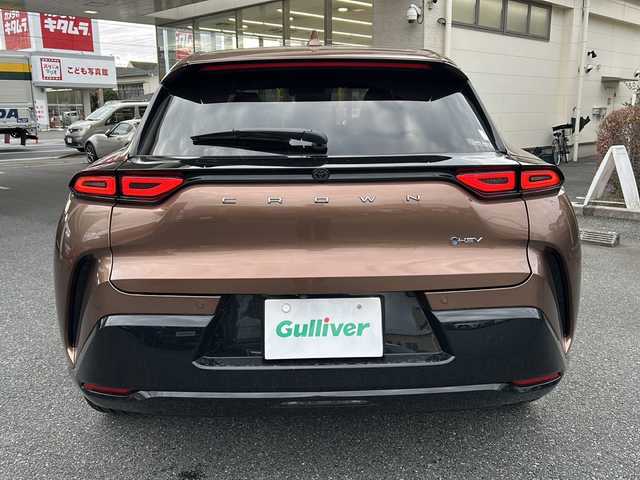 トヨタ クラウン スポーツ Z 埼玉県 2024(令6)年 0.8万km 茶 ワンオーナー/液晶メーター/メモリナビ/フルセグテレビ/全方位カメラ/ウィンカーミラー/ブラインドスポットモニター/プッシュスタート/クルーズコントロール(追随有)/パワーバックドア/ETC2.0/本革巻きステアリング/本革シート/盗難防止システム/ブレーキホールド/電動パーキング/アルミ21インチ