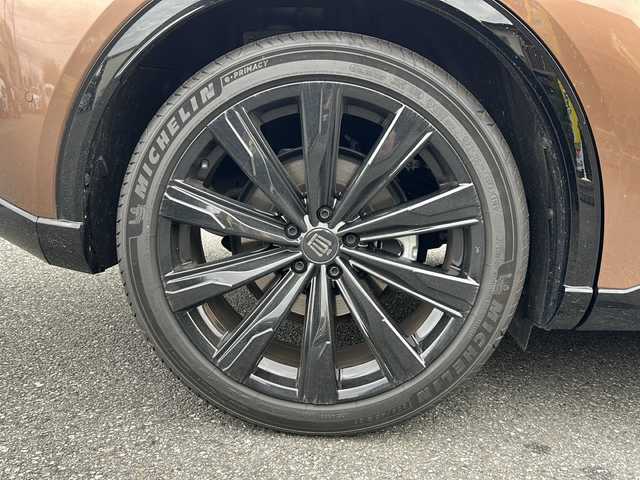 トヨタ クラウン スポーツ Z 埼玉県 2024(令6)年 0.8万km 茶 ワンオーナー/液晶メーター/メモリナビ/フルセグテレビ/全方位カメラ/ウィンカーミラー/ブラインドスポットモニター/プッシュスタート/クルーズコントロール(追随有)/パワーバックドア/ETC2.0/本革巻きステアリング/本革シート/盗難防止システム/ブレーキホールド/電動パーキング/アルミ21インチ