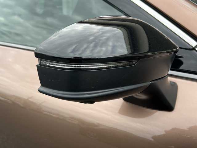 トヨタ クラウン スポーツ Z 埼玉県 2024(令6)年 0.8万km 茶 ワンオーナー/液晶メーター/メモリナビ/フルセグテレビ/全方位カメラ/ウィンカーミラー/ブラインドスポットモニター/プッシュスタート/クルーズコントロール(追随有)/パワーバックドア/ETC2.0/本革巻きステアリング/本革シート/盗難防止システム/ブレーキホールド/電動パーキング/アルミ21インチ