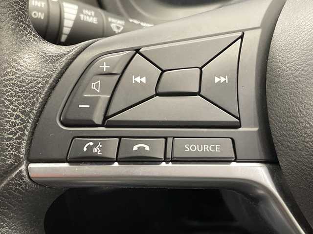 日産 ノート e－パワー X 栃木県 2016(平28)年 6.2万km 茶 純正ナビ/（CD/フルセグTV/Bluetooth/SD/USB)/全方位カメラ/前後コーナーセンサー/前後ドラレコ/禁煙車/衝突軽減ブレーキ/デジタルインナーミラー/オートライト/横滑り防止装置/スマートキー/プッシュスタート/ステアリングスイッチ/ウィンカーミラー/電動格納ミラー/純正フロアマット