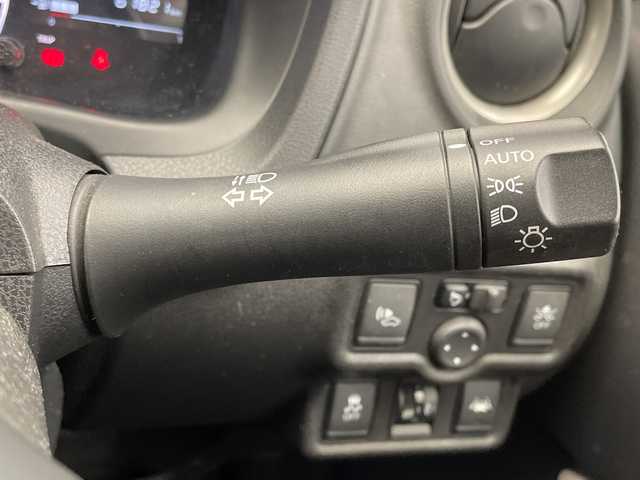 日産 ノート e－パワー X 栃木県 2016(平28)年 6.2万km 茶 純正ナビ/（CD/フルセグTV/Bluetooth/SD/USB)/全方位カメラ/前後コーナーセンサー/前後ドラレコ/禁煙車/衝突軽減ブレーキ/デジタルインナーミラー/オートライト/横滑り防止装置/スマートキー/プッシュスタート/ステアリングスイッチ/ウィンカーミラー/電動格納ミラー/純正フロアマット