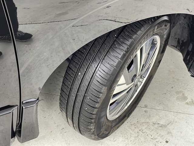 日産 セレナ e－パワー ハイウェイスター V 宮城県 2020(令2)年 2.4万km ダイヤモンドブラック 禁煙車/純正フリップダウンモニター/プロパイロット/インテリジェントパーキングアシスト/エマージェンシーブレーキ/アダプティブヘッドライト/車線逸脱警報/車線逸脱防止支援システム/後側方車両検知警報/速度標識表示/道路標識表示/10インチメーカーオプションナビ/（BT.SD.AM.FM.CD.DVD.USB）/アラウンドビューモニター/フルセグテレビ/純正ドライブレコーダー（FR）/ビルトインETC/両側パワースライドドア/ハンズフリーオートスライドドア/電動パーキングブレーキ/AUTOHOLD/革巻きステアリング/ステアリングスイッチ/プッシュスタート/スマートキー/3列シート/ロールサンシェード/シートバックテーブル/純正フロアマット/純正15インチアルミホイール/LEDヘッドライト/LEDフォグランプ/横滑り防止機能