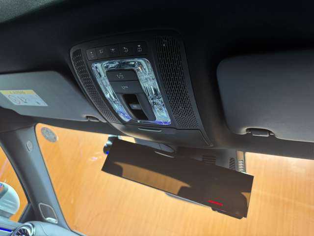 メルセデス・ベンツ Ａ２００ｄ AMGライン 千葉県 2019(令1)年 5.1万km イリジウムシルバー レザーエクスクルーシブＰＫＧ　/アドバンスドＰＫＧ　/パノラマＳＲ　/灰黒革シート　/ＨＵＤ　/Ｂｕｒｍｅｓｔｅｒサウンド　/ＡＣＣ　/ナビ　/ＴＶ　/３６０°Ｂｌｕｅｔｏｏｔｈ接続　/シートＨ　/ＲＳＰ　/ドラレコ　/ＥＴＣ