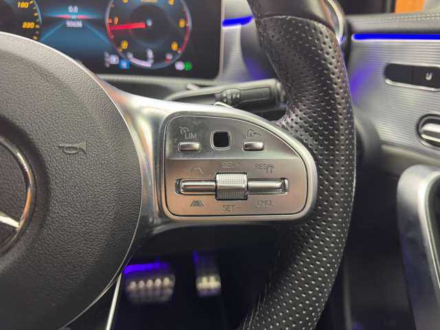 メルセデス・ベンツ Ａ２００ｄ AMGライン 千葉県 2019(令1)年 5.1万km イリジウムシルバー レザーエクスクルーシブＰＫＧ　/アドバンスドＰＫＧ　/パノラマＳＲ　/灰黒革シート　/ＨＵＤ　/Ｂｕｒｍｅｓｔｅｒサウンド　/ＡＣＣ　/ナビ　/ＴＶ　/３６０°Ｂｌｕｅｔｏｏｔｈ接続　/シートＨ　/ＲＳＰ　/ドラレコ　/ＥＴＣ