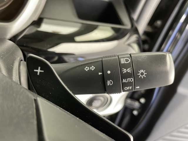 スズキ スペーシア カスタム HYBRID XS ターボ 長野県 2018(平30)年 4.4万km ブルーイッシュブラックパール3 全方位モニター用カメラパッケージ/・全方位モニター/・ヘッドアップディスプレイ/＝＝＝/セーフティサポート/・デュアルセンサーブレーキサポート/・車線逸脱警報/・誤発進抑制機能/・後方誤発進抑制機能/・先行車発進お知らせ機能/・後退時ブレーキサポート/・リアパーキングセンサー/・ハイビームアシスト/・ふらつき警報機能/純正8インチナビ（CN-RZ846）/・CD/DVD/・Bluetooth/・フルセグTV/ETC/ドライブレコーダー/両側パワースライドドア/ハーフレザーシート/運転席シートヒーター/パーソナルテーブル（後席左右）/リアサーキュレーター/革巻きステアリング/クルーズコントロール/ステアリングスイッチ/パドルシフト/LEDヘッドライト/フォグランプ/オートライト/スマートキー＆プッシュスタート/電動格納ミラー/純正15インチAW/W/サイド/カーテンエアバッグ