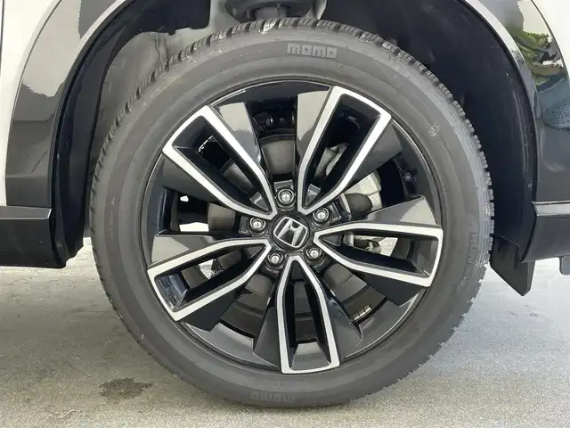 ホンダ ヴェゼル ハイブリッド e:HEV Z 大阪府 2021(令3)年 4万km プラチナホワイトパール ホンダセンシング　/・衝突軽減装置　/・レーダークルーズコントロール/・レーンキープアシスト/純正ディスプレイナビ/(フルセグ Bluetooth)/バックカメラ/LEDシーケンシャルターンシグナルランプ/パワーバックドア/ワイヤレス充電/ブラインドスポットモニター/電動パーキングブレーキ　/ブラインドスポットモニター/純正18インチアルミホイール/ＥＴＣ２．０