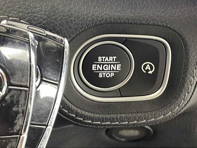 メルセデス・ベンツ ＧＬＥ３００ｄ 4MATIC AMGライン 三重県 2020(令2)年 10.4万km ダイヤモンドホワイト 純正ナビ/全方位カメラ/フルセグ/純正AW付き夏タイヤ積込み/ETC/レザーシート/パワーシート/シートヒーター/ベンチレーション/追従式クルーズコントロール/衝突軽減ブレーキ/レーンキープアシスト/ブラインドスポットモニター/オートハイビーム/ヘッドアップディスプレイ