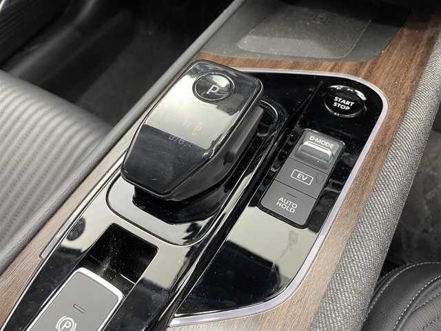 日産 オーラ G レザーエディション 愛知県 2021(令3)年 1.1万km 青 プロパイロット/BOSEスピーカー/純正ナビ/全方位カメラ/レザーシート/ブラインドスポットモニター/置くだけ充電/ETC装備/Bluetooth/オートホールド/純正フロアマット/純正LEDライト/レーンキープ/オートライト/オートマチックハイビーム/スマートキー/コーナーセンサー/USB端子入力