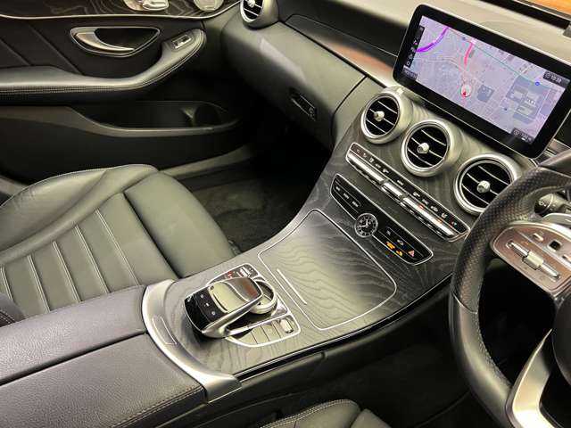 メルセデス・ベンツ Ｃ２２０ｄ ステーションワゴン アバンギャルドAMGライン 千葉県 2018(平30)年 4.9万km オブシディアンブラック レザーＥＸＣ　/１オーナー　/純正ナビ　/バックカメラ　/ＡＣＣ　/ＨＵＤ　/Ｂｕｒｍｅｓｔｅｒサウンド　/黒革　/シートヒーター　/パワーシート　/ＬＥＤヘッドライト　/ハイビームアシスト　/電動リアゲート　/エアサス