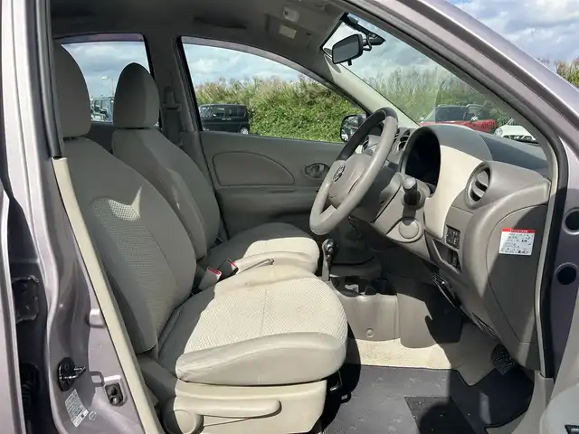 日産 マーチ 12X 鹿児島県 2011(平23)年 8.5万km ピンク オートライト/アイドリングストップ/ヘッドライトレベライザー/プッシュスタート/パワーステアリング/パワーウィンドウ/CDチェンジャー/AUX/社外フロアマット/ABS/盗難防止装置/ETC/スマートキー