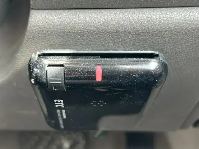 日産 マーチ 12X 鹿児島県 2011(平23)年 8.5万km ピンク オートライト/アイドリングストップ/ヘッドライトレベライザー/プッシュスタート/パワーステアリング/パワーウィンドウ/CDチェンジャー/AUX/社外フロアマット/ABS/盗難防止装置/ETC/スマートキー