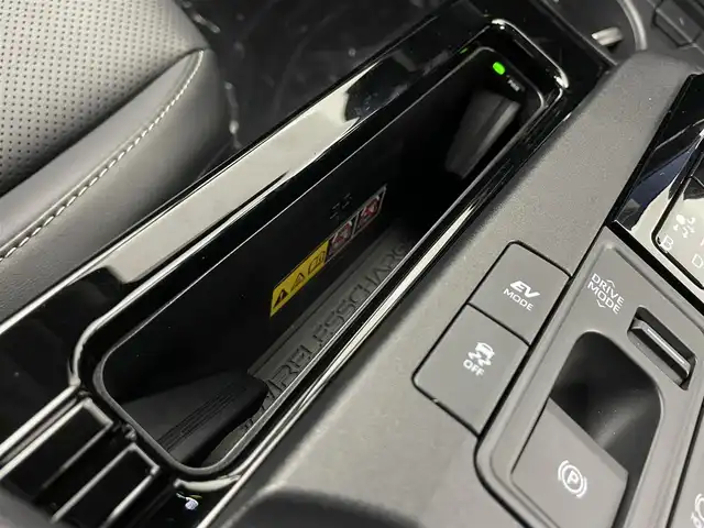 トヨタ プリウス Z 埼玉県 2023(令5)年 1.9万km プラチナホワイトパールマイカ 純正12.3インチDA（コネクトナビ付）アラウンドビューモニター デジタルインナーミラー BSM シートヒーター ベンチレーション メモリー付パワーシート ドライブレコーダー パーキングアシスト