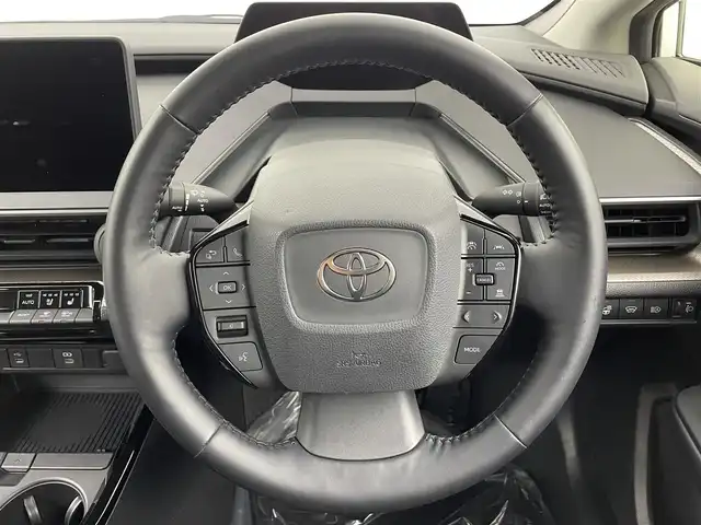 トヨタ プリウス Z 埼玉県 2023(令5)年 1.9万km プラチナホワイトパールマイカ 純正12.3インチDA（コネクトナビ付）アラウンドビューモニター デジタルインナーミラー BSM シートヒーター ベンチレーション メモリー付パワーシート ドライブレコーダー パーキングアシスト