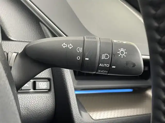 トヨタ プリウス Z 埼玉県 2023(令5)年 1.9万km プラチナホワイトパールマイカ 純正12.3インチDA（コネクトナビ付）アラウンドビューモニター デジタルインナーミラー BSM シートヒーター ベンチレーション メモリー付パワーシート ドライブレコーダー パーキングアシスト