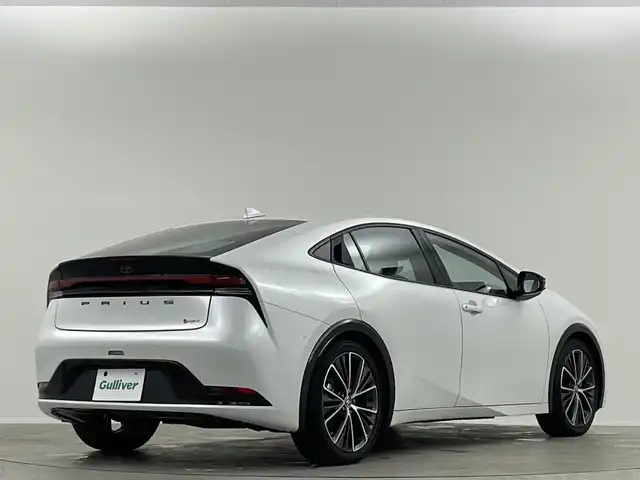 トヨタ プリウス Z 埼玉県 2023(令5)年 1.9万km プラチナホワイトパールマイカ 純正12.3インチDA（コネクトナビ付）アラウンドビューモニター デジタルインナーミラー BSM シートヒーター ベンチレーション メモリー付パワーシート ドライブレコーダー パーキングアシスト