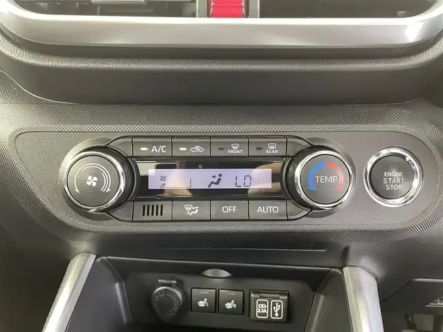 トヨタ ライズ Z 福井県 2020(令2)年 3.2万km ブラックマイカメタリック 純正ディスプレイオーディオ/・Bluetooth/フルセグTV/AM/FM/全方位カメラ/ドラレコ/ビルトインETC/純正17インチAW/アダプティブクルーズコントロール/シートヒーター/コーナーセンサー/レーンキープアシスト/LEDヘッドライト