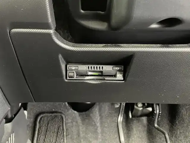 トヨタ ライズ Z 福井県 2020(令2)年 3.2万km ブラックマイカメタリック 純正ディスプレイオーディオ/・Bluetooth/フルセグTV/AM/FM/全方位カメラ/ドラレコ/ビルトインETC/純正17インチAW/アダプティブクルーズコントロール/シートヒーター/コーナーセンサー/レーンキープアシスト/LEDヘッドライト