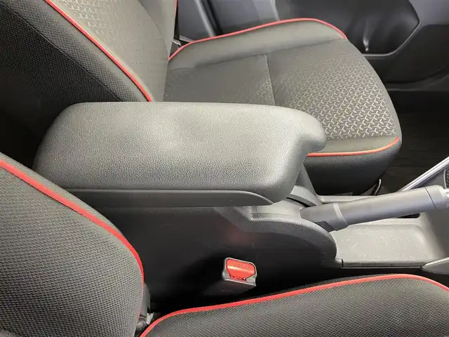 トヨタ ライズ Z 福井県 2020(令2)年 3.2万km ブラックマイカメタリック 純正ディスプレイオーディオ/・Bluetooth/フルセグTV/AM/FM/全方位カメラ/ドラレコ/ビルトインETC/純正17インチAW/アダプティブクルーズコントロール/シートヒーター/コーナーセンサー/レーンキープアシスト/LEDヘッドライト