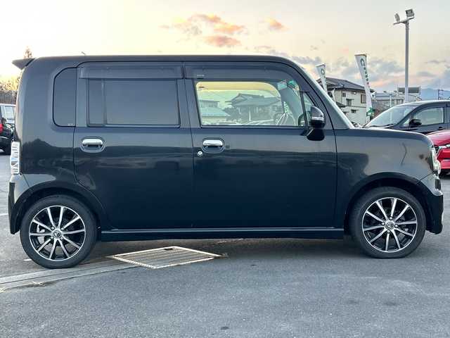 ダイハツ ムーヴ コンテ カスタム RS 山梨県 2013(平25)年 6.7万km ブラックマイカメタリック ４ＷＤ　/ターボ　/社外アルミホイール　/ベンチシート　/キセノンライト　/フォグライト　/アイドリングストップ　/ＣＤ　/リモコンキー