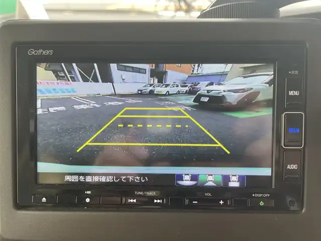 ホンダ Ｎ ＢＯＸ L 大阪府 2021(令3)年 3.5万km プラチナホワイトパール ワンオーナー/メモリナビ/衝突被害軽減システム/ワンセグテレビ/バックカメラ/ウィンカーミラー/クルーズコントロール/前席シートヒーター/ドアバイザー/プッシュスタート/片側パワースライドドア/ETC/LEDヘッドライト/新車保証書/取扱説明書