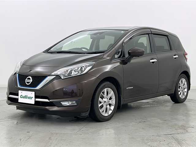 日産 ノート e－パワー メダリスト 宮城県 2016(平28)年 1.9万km インペリアルアンバーP 禁煙車/ワンオーナー/エマージェンシーブレーキ/アラウンドビューモニター/車線逸脱警報/オートハイビーム/コーナーセンサーF.R/純正SDナビ/CD.DVD.BTSD/フルセグTV/ハーフレザーシート/ドライブレコーダー/デジタルインナーミラー/ETC/LEDヘッドライト/フォグランプ/ステアリングスイッチ/アイドリングストップ/横滑り防止機能/プッシュスタート/スマートキー×2/純正15インチAW/純正フロアマッド