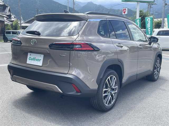 トヨタ カローラ クロス ハイブリッド Z 愛媛県 2025(令7)年 0.1万km未満 茶 パノラミックルーフ/プリクラッシュセーフティ/レーントレーシング/ブラインドスポットモニター/レーダークルーズコントロール/クリアランスソナー /純正10.5インチディスプレイオーディオ(ナビ付)/Bluetooth/USB/フルセグTV/全周囲/バックカメラ/ビルトインETC2.0/ハーフレザーシート/シートヒーター/シートベンチレーション/D席パワーシート/LEDヘッドライト/置くだけ充電/オートライト/プッシュスタート/純正18インチAW/オート電動格納ミラー