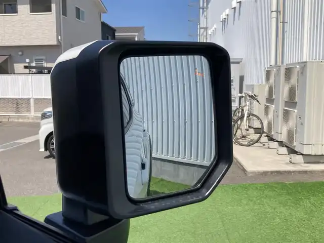トヨタ ランドクルーザー ２５０ VX 香川県 2024(令6)年 0.1万km プラチナホワイトパールマイカ トヨタセーフティーセンス/・プリクラッシュ/・LTA/トヨタチームメイトADドライブ（OP）/緊急操舵支援/フロントクロストラフィックアラート/レーンチェンジアシスト/純正12.3インチDA/床下透過パノラミックビュー/プレミアムサウンド10スピーカー/電動ムーンルーフ/レザーシート/シートヒーター/ベンチレーション/パワーシート/革巻きステアリング/ステアリングヒーター/ステアリングリモコン/レーダークルーズ/LEDライト/パワーバックドア/デジタルインナーミラー/スマートキー/プッシュスタート