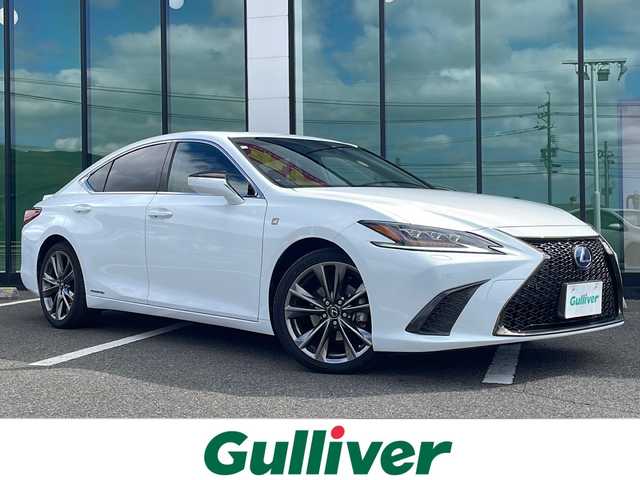 レクサス ＥＳ 300h Fスポーツ 福岡県 2020(令2)年 5.9万km ホワイトノーヴァガラスフレーク 純正メモリナビ/バックカメラ/Bluetooth/CD/DVD再生機能有/フルセグTV/サンルーフ/パワーバックドア/コーナーセンサー/純正アルミホイール/純正フロアマット/オートクルーズコントロール/ドラレコ
