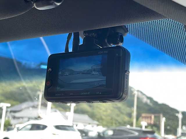 レクサス ＥＳ 300h Fスポーツ 福岡県 2020(令2)年 5.9万km ホワイトノーヴァガラスフレーク 純正メモリナビ/バックカメラ/Bluetooth/CD/DVD再生機能有/フルセグTV/サンルーフ/パワーバックドア/コーナーセンサー/純正アルミホイール/純正フロアマット/オートクルーズコントロール/ドラレコ