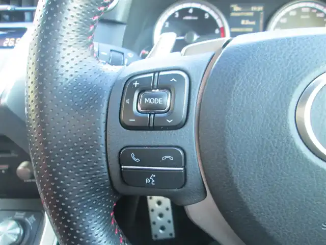 レクサス ＮＸ 300 Fスポーツ 千葉県 2019(令1)年 3.4万km グラファイトブラックガラスフレーク ワンオーナー/4WD/純正10.3型ナビ、フルセグTV(キャンセラー有)/バック&サイドカメラ/純正オーディオ【DVD/CD/BT/SD/USB】/マークレビンソン/サンルーフ/赤革シート/Lexus Safety System ＋/LEDヘッドライト&LEDフォグランプ/レーダークルーズコントロール/レーンキープアシスト/パドルシフト付き革巻きステアリング/クリアランスソナー/運転席シートメモリ/ステアリングヒーター/前席パワーシート&シートヒーター&エアシート/パワーバックドア/純正前方ドライブレコーダー/社外レーダー探知機/ビルトインETC2.0/AC100V/スマートキー×2、カードキー×1/取扱説明書/ナビ取扱説明書/新車時保証書/レクサス整備記録簿(R2/R3/R4/R5/R6)