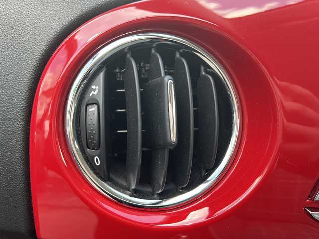 フィアット ５００ ツインエア ポップ 福島県 2018(平30)年 6.1万km 赤 純正ディスプレイオーディオ/（ＵＳＢ＆ＢＴ＆ＡＵＸ）/ＥＴＣ/電動ミラー/キーレス/Ｗエアバッグ/横滑り防止装置/ＡＢＳ/純正フロアマット/新車保証書/取扱説明書