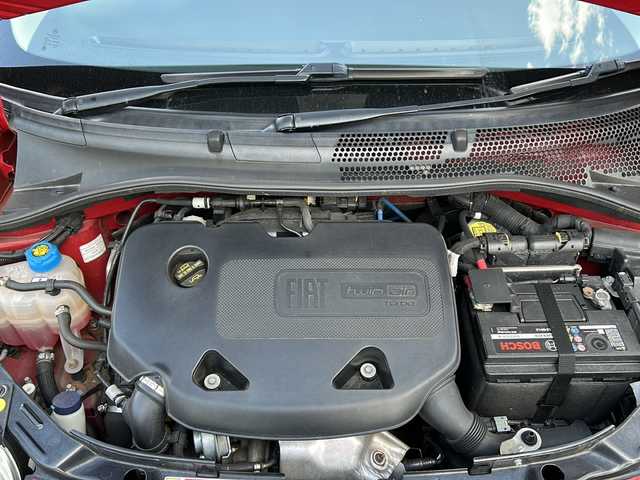 フィアット ５００ ツインエア ポップ 福島県 2018(平30)年 6.1万km 赤 純正ディスプレイオーディオ/（ＵＳＢ＆ＢＴ＆ＡＵＸ）/ＥＴＣ/電動ミラー/キーレス/Ｗエアバッグ/横滑り防止装置/ＡＢＳ/純正フロアマット/新車保証書/取扱説明書