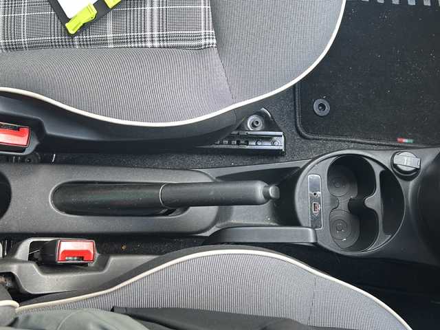 フィアット ５００ ツインエア ポップ 福島県 2018(平30)年 6.1万km 赤 純正ディスプレイオーディオ/（ＵＳＢ＆ＢＴ＆ＡＵＸ）/ＥＴＣ/電動ミラー/キーレス/Ｗエアバッグ/横滑り防止装置/ＡＢＳ/純正フロアマット/新車保証書/取扱説明書