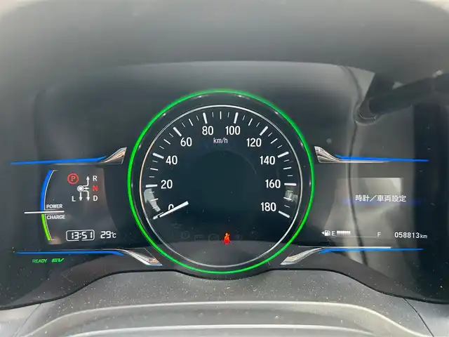 ホンダ ヴェゼル ハイブリッド X 静岡県 2014(平26)年 5.9万km ミスティックグリーンパール エンジンスタートボタン/パワーステアリング/パワーウィンドウ/MTモード付きAT/寒冷地仕様/スマートキー/クルーズコントロール/CDチェンジャー/ETC/バックカメラ/走行中視聴可能フルセグTV/DVD再生機能ありSDナビ/前方ドライブレコーダー/純正フロアマット/D+N席シートヒーター/純正アルミホイール/ABS/横滑り防止装置/前方コーナーセンサー/オートライト/W+サイドエアバック/衝突軽減システム/カーテンエアバック/LEDヘッドライト/オートブレーキホールド