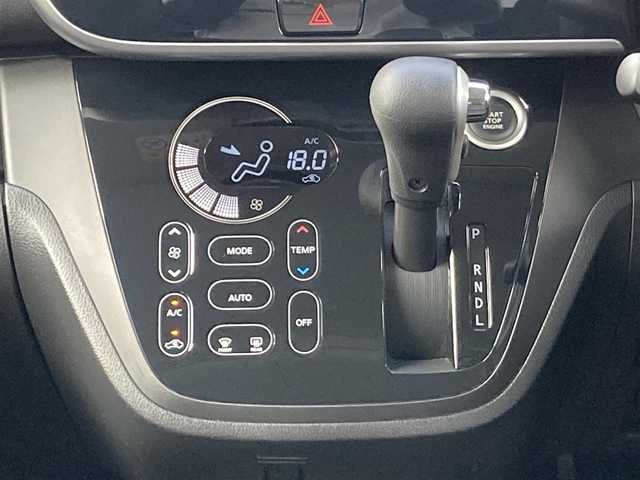 日産 デイズ ルークス ハイウェイスター Gターボ 千葉県 2020(令2)年 1.4万km スパークリングレッド/ブラック 純正メモリナビ/(フルセグTV/CD/DVD/BT/FM/AM)/全周囲カメラ/ナビ連動ドラレコ/衝突被害軽減システム/車線逸脱警報/クルーズコントロール/両側パワースライドドア/ハンズフリーオートスライドドア/横滑り防止装置/ETC/アイドリングストップ/LEDヘッドライト/フォグランプ/オートライト/ウィンカーミラー/電動格納ミラー/純正15インチAW/シートリフター/リアサーキュレーター/リアロールサンシェード/プッシュスタート/スマートキー/スペアキー/フロアマット/ドアバイザー/取扱説明書/保証書
