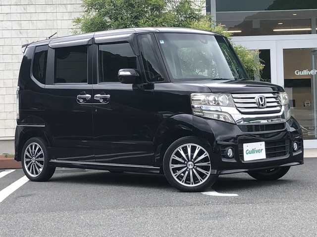 ホンダ Ｎ ＢＯＸ カスタム G ターボ Aパッケージ 愛媛県 2014(平26)年 8.6万km プレミアムゴールドパープルパール 純正８インチ大画面ナビ/フルセグTV Bluetooth DVD SD/両側パワースライドドア/シティブレーキアクティブシステム/ディスチャージヘッドライト〈HID〉/（ロービーム、オートレベリング/オートライトコントロール機構付）/パドルシフト/クルーズコントロール/サイド・カーテンエアバッグ/スマートキー/プッシュスタート/純正１５インチアルミ/ドライブレコーダー