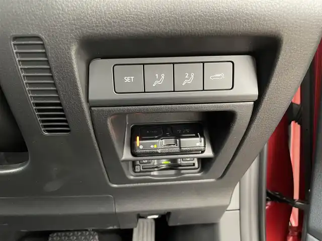 マツダ ＣＸ－３０ 20S プロアクティブツーリングセレ 大分県 2020(令2)年 2.5万km ソウルレッドクリスタルM 衝突軽減ブレーキ/360°モニター/純正SDナビ/【フルセグTV、DVD再生可、BT対応】/ステアリングスイッチ/ヘッドアップディスプレイ/ステアリングヒーター/パドルシフト/ETC/前後ドライブレコーダー/運転席2メモリーシート/電動パーキングブレーキ/オートホールド機能/アイドリングストップ/横滑り防止装置/電動格納ミラー/純正フロマット/パワーバックドア/オートライト/LEDヘッドライト/純正18インチアルミホイール/コーナーセンサー/保証書