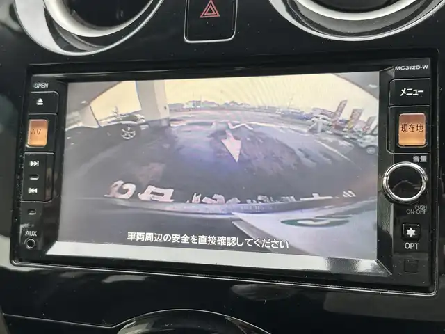 日産 ノート X DIG－S 愛知県 2013(平25)年 12.9万km ダークメタルグレー SDナビ/フルセグテレビ/バックカメラ/アイドリングストップ/ドアバイザー/プッシュスタート/ETC/AAC/アイドリングストップオフ切り替えスイッチ/ヘッドライトレベライザー/Bluetooth/純正フロアマット/スマートキー2本/保証書/取扱説明書