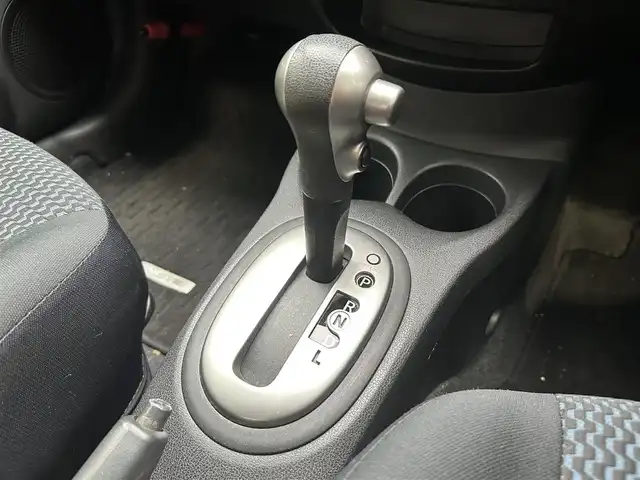 日産 ノート X DIG－S 愛知県 2013(平25)年 12.9万km ダークメタルグレー SDナビ/フルセグテレビ/バックカメラ/アイドリングストップ/ドアバイザー/プッシュスタート/ETC/AAC/アイドリングストップオフ切り替えスイッチ/ヘッドライトレベライザー/Bluetooth/純正フロアマット/スマートキー2本/保証書/取扱説明書