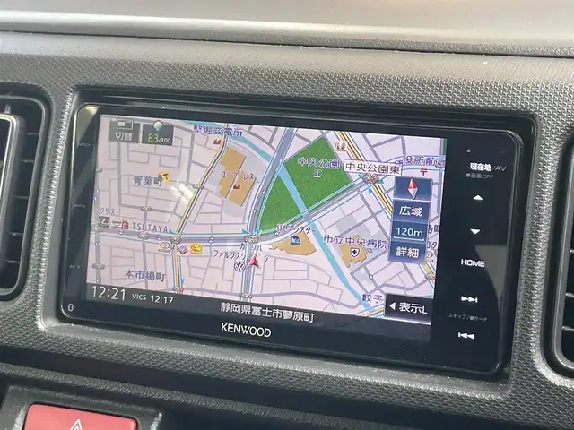 スズキ アルト ワークス 静岡県 2016(平28)年 8.1万km パールホワイト RS車高調 /柿本マフラー /MOMOステアリング  /モンスターペダルカバー /社外エアクリ /社外１５インチAW /社外ナビ　/地デジ　　/オートライト /スマートキー /スペアキー /保証書　/取説　