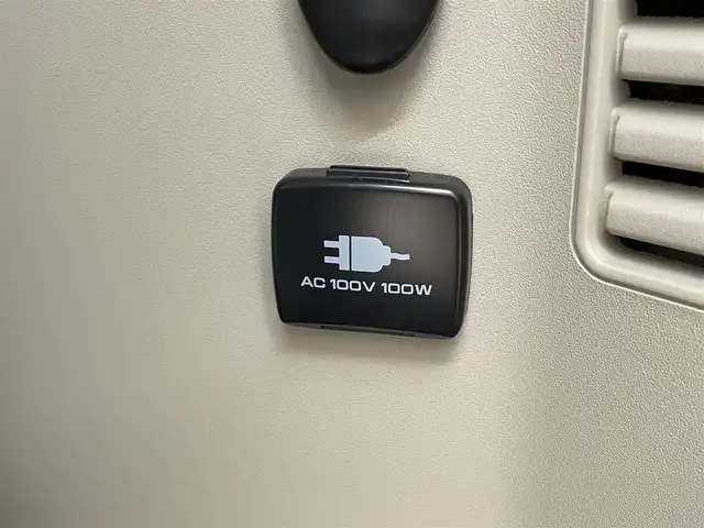 三菱 パジェロ ロング スーパーエクシード 岩手県 2013(平25)年 6.2万km プラチナベージュM/ディープシーグリーンM パートタイム４WD/マニュアルモード付５速AT/3.2リッターディーゼルターボ/本革シート/ロックフォードアコースティックデザインプレミアムサウンドシステム/クルーズコントロール/アクティブスタビリティ＆トラクションコントロール/レインセンサー付きワイパー/オートライト/AC100V100Wコンセント/パワーシート・シートヒーター(前席)/HIDヘッドライト/フロント・リヤフォグランプ/純正SDナビ/フルセグTV/Bluetoothオーディオ接続機能/ステアリングスイッチ/バックカメラ/ヘッドライトウォッシャ/純正18インチアルミホイール/純正フロアマット