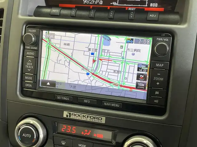 三菱 パジェロ ロング スーパーエクシード 岩手県 2013(平25)年 6.2万km プラチナベージュM/ディープシーグリーンM パートタイム４WD/マニュアルモード付５速AT/3.2リッターディーゼルターボ/本革シート/ロックフォードアコースティックデザインプレミアムサウンドシステム/クルーズコントロール/アクティブスタビリティ＆トラクションコントロール/レインセンサー付きワイパー/オートライト/AC100V100Wコンセント/パワーシート・シートヒーター(前席)/HIDヘッドライト/フロント・リヤフォグランプ/純正SDナビ/フルセグTV/Bluetoothオーディオ接続機能/ステアリングスイッチ/バックカメラ/ヘッドライトウォッシャ/純正18インチアルミホイール/純正フロアマット