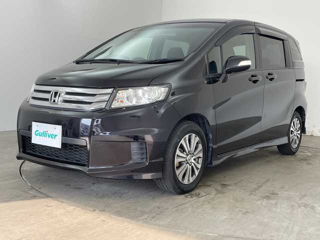 ホンダ フリード スパイク G エアロ 兵庫県 2011(平23)年 4.9万km プレミアムブラキッシュパール ・社外ナビ（AVIC-ZH07）/TV/CD/DVD/Bluetooth/SD/・バックカメラ/・助手席側パワースライドドア/・HIDヘッドライト/・オートライト/・純正15インチアルミホイール/・横滑り防止装置