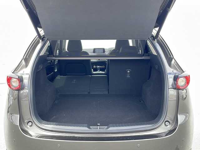 マツダ ＣＸ－５ XD Lパッケージ 三重県 2018(平30)年 5.3万km チタニウムフラッシュマイカ プッシュスタート/電動リヤゲート/横滑り防止/レーンキープアシスト/コーナーセンサー/アイドリングストップ/ブラインドスポットモニター/レーダークルーズコントロール/オートライト/レザーシート/ステアリングリモコン/革巻きステアリング/シートヒーター(全席)/ハンドルヒーター/電子パーキング/純正SDナビ(AM/FM/CD/DVD/TV/BT)