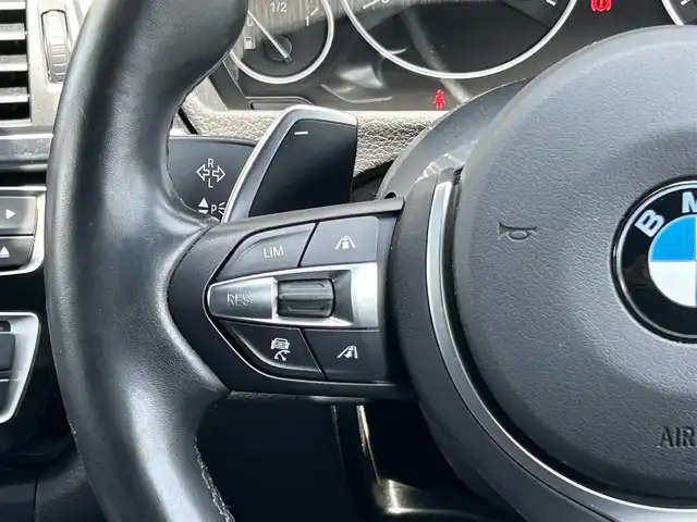 ＢＭＷ ３２０ｉ Mスポーツ 福岡県 2018(平30)年 4.1万km 黒 インテリジェントセーフティ/ハイラインパッケージ/アダプティブクルーズコントロール/黒革シート/前席シートヒーター/純正ナビ/Bluetooth/バックカメラ/CD/DVD/前後コーナーセンサー　/オートライト/純正前後ドライブレコーダー　/純正18インチアルミホイール/ミラー一体型ＥＴＣ/取扱説明書/保証書/スペアキー×1