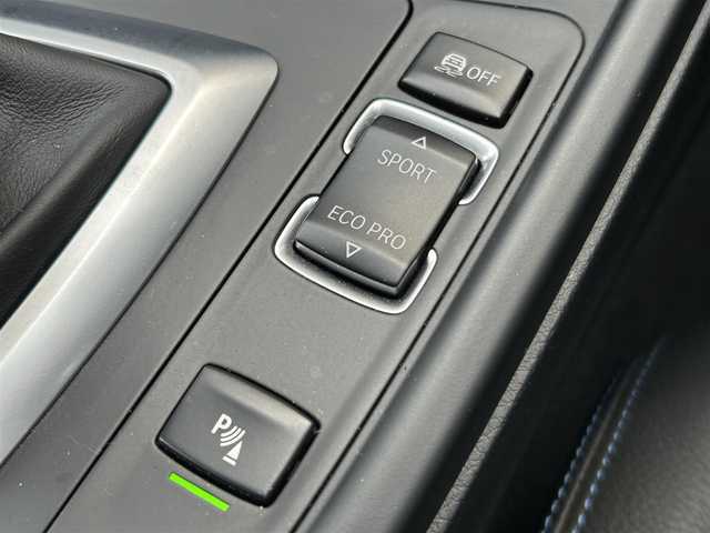 ＢＭＷ ３２０ｉ Mスポーツ 福岡県 2018(平30)年 4.1万km 黒 インテリジェントセーフティ/ハイラインパッケージ/アダプティブクルーズコントロール/黒革シート/前席シートヒーター/純正ナビ/Bluetooth/バックカメラ/CD/DVD/前後コーナーセンサー　/オートライト/純正前後ドライブレコーダー　/純正18インチアルミホイール/ミラー一体型ＥＴＣ/取扱説明書/保証書/スペアキー×1