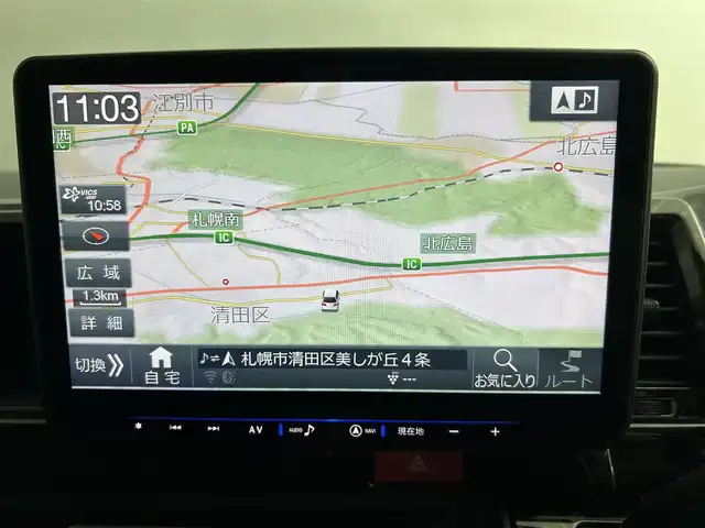 トヨタ ハイエース GL 道央・札幌 2019(令1)年 5.3万km ブラックマイカ ・ワンオーナー/・４WD/・寒冷地仕様/・FLEX仕様/・ALPINE11インチフローディングナビ/　CD/DVD/SD/BT/フルセグ/・ALPINEフリップダウンモニター/・バックカメラ/・ビルトインETC/・衝突軽減ブレーキ/・レーンアシスト/・オートハイビーム/・BARBERO17インチAW/・415コブラ製ステアリング/・415コブラ製内装パネル/・415コブラ製LEDテールレンズ/・Valenti製ハイマウント/・ナスカホワイトレタータイヤ/・FLEX製シートカバー、フロアマット/・FLEX製ベッドキット、テーブルフロア加工/・リアヒーター＆クーラー/・プッシュスタート/・スマートキー/・新車時保証書/・取扱説明書
